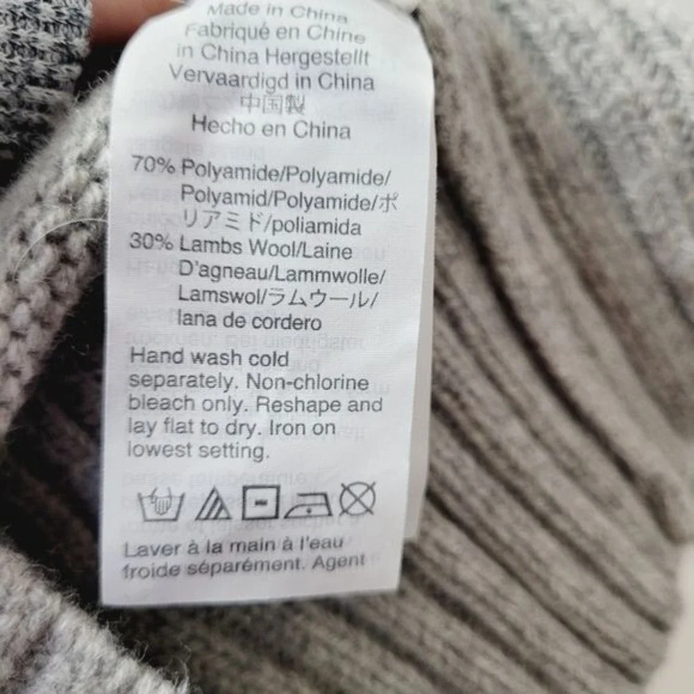 J. Crew  Cable‎ Knit Lambswool blend  Crew Neck Sweater  Women's Size S